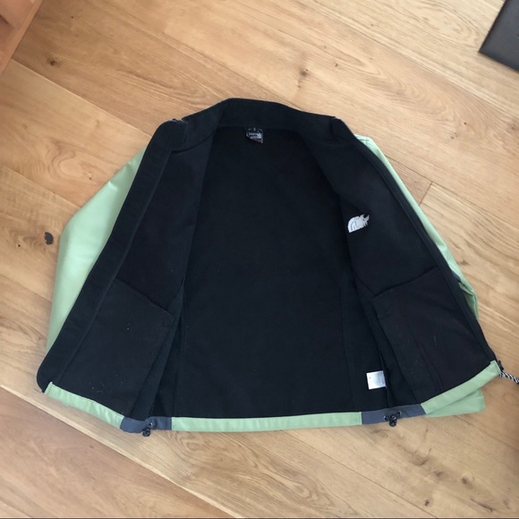 The North Face Summit Series green woman’s jacket - Picture 3 of 5